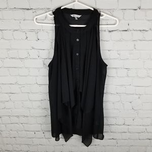NAKED ZEBRA | flowy sleeveless button up blouse